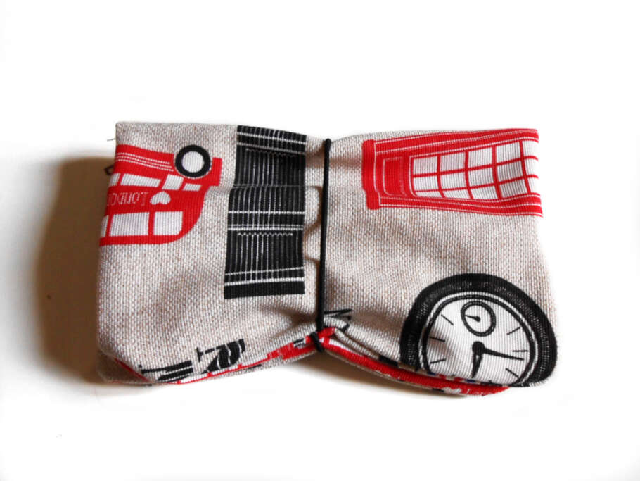 London motifs fabric tobacco pouch